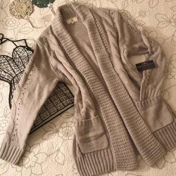 🦄 HYPED UNICORN 🦄 Cardigan Sweater - Picture 3 of 4